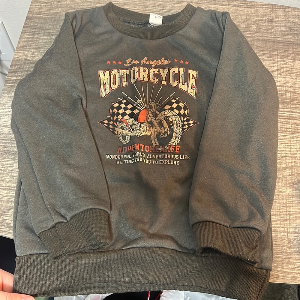 Boys crew neck
